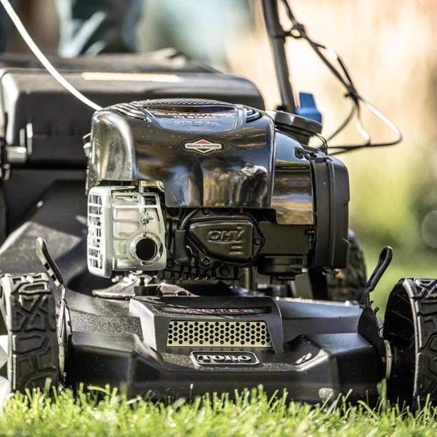 Toro SmartStow Super Recycler 21565 21 in 163 cc Gas Self-Propelled