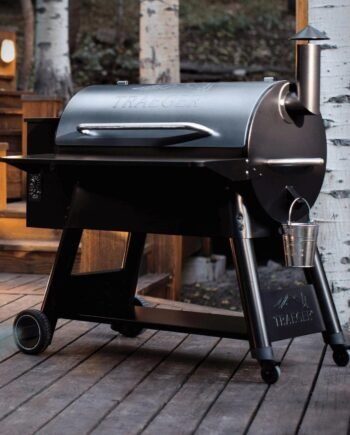 Traeger Pro Series 34 Bronze Pellet Grill