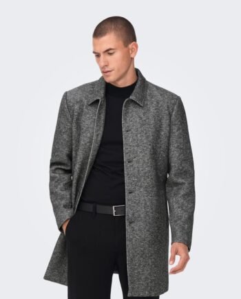 Long Trendy Kids Jacket – Stylish, Warm Outerwear for All-Season Fashion